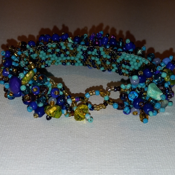Beautiful beaded bracelet - Picture 14 of 14